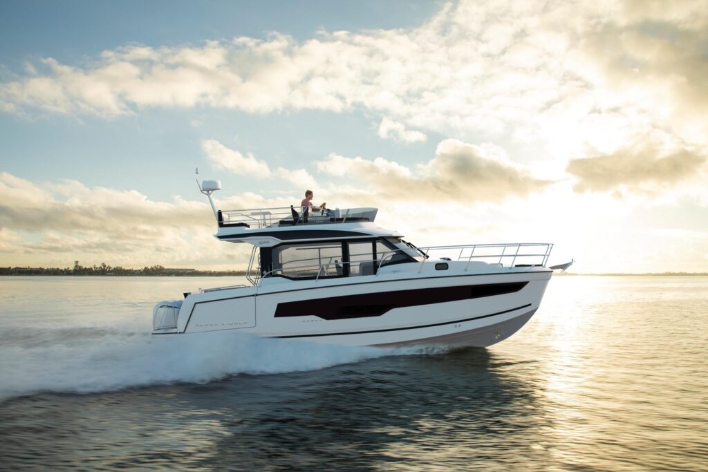 Aurora Yacht luxury vessel - gallery image