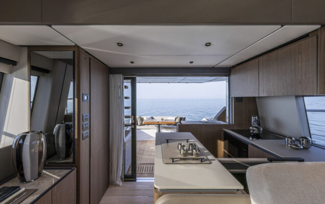 FerrettiYachts580Classic_0007_71229 FerrettiYachts580Classic_0007_71229