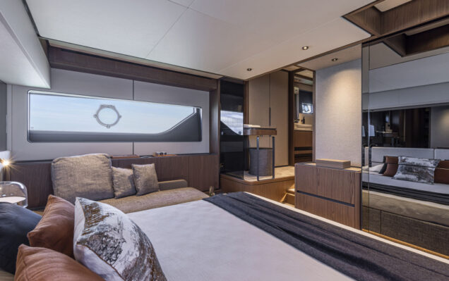 FerrettiYachts580Classic_0012_71235 FerrettiYachts580Classic_0012_71235