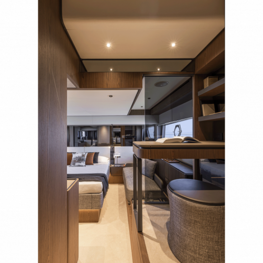 FerrettiYachts580Classic_0018_74402