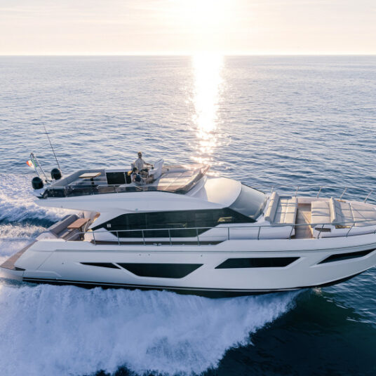 FerrettiYachts580Cruising_0000_75222