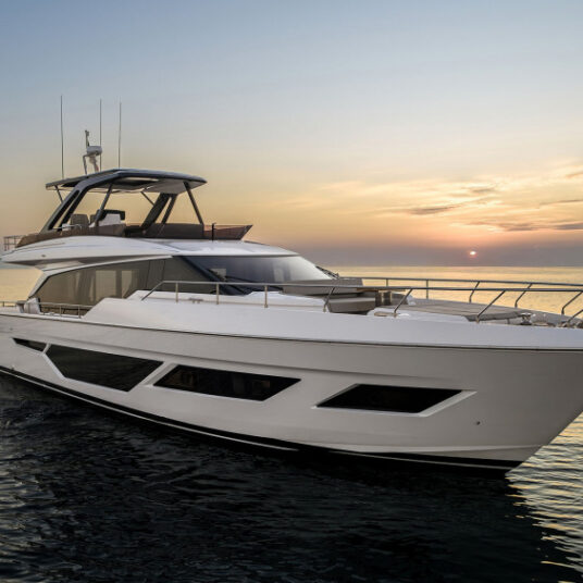 FerrettiYachts720NewCruising_0004_96073
