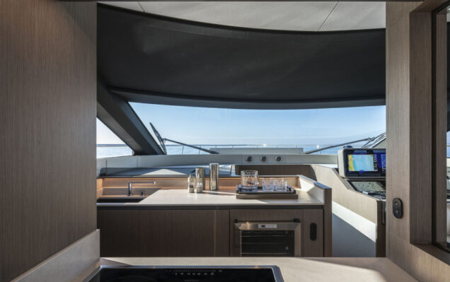 FerrettiYachts720NewInteriors_Contemporary_0008_96039 FerrettiYachts720NewInteriors_Contemporary_0008_96039