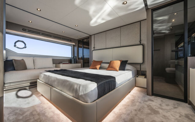 FerrettiYachts720NewInteriors_Contemporary_0015_96047 FerrettiYachts720NewInteriors_Contemporary_0015_96047