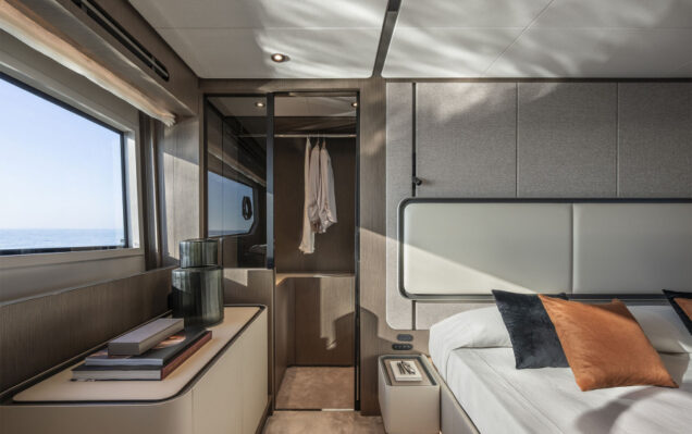 FerrettiYachts720NewInteriors_Contemporary_0018_96051 FerrettiYachts720NewInteriors_Contemporary_0018_96051