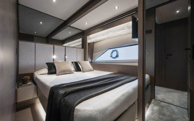 FerrettiYachts720NewInteriors_Contemporary_0033_96067 FerrettiYachts720NewInteriors_Contemporary_0033_96067