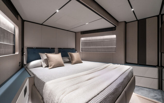 FerrettiYachtsINFYNITO80NewInternal_Classic_0005_83065 FerrettiYachtsINFYNITO80NewInternal_Classic_0005_83065