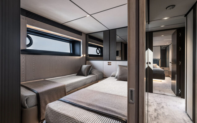 FerrettiYachtsINFYNITO80NewInternal_Classic_0006_83066 (1) FerrettiYachtsINFYNITO80NewInternal_Classic_0006_83066 (1)