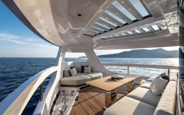 FerrettiYachtsINFYNITO80NewOutdoor_0008_83047 FerrettiYachtsINFYNITO80NewOutdoor_0008_83047