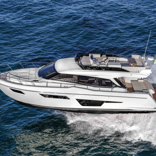 ferrettiyachts500newexteriors_0002_47656
