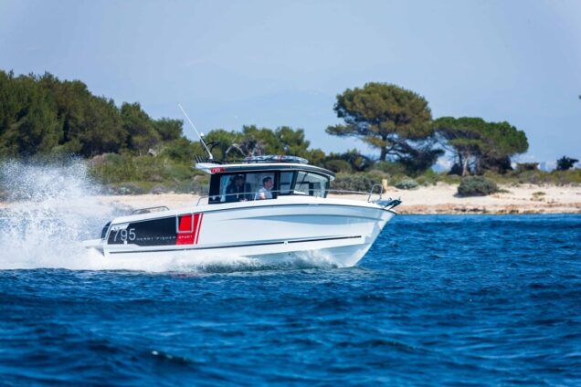 Merry Fisher 795 Sport_Экстерьер (9) Merry Fisher 795 Sport_Экстерьер (9)